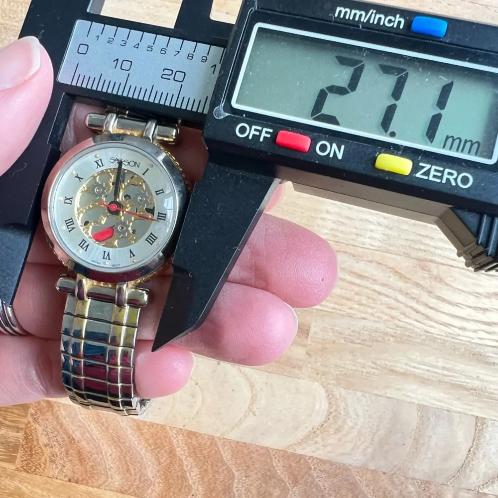 Sasson ladies steampunk expansion bracelet fashion watch NEW BATTERY